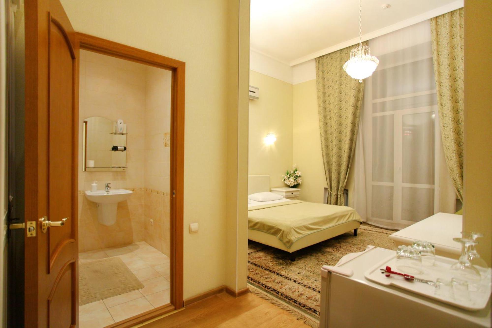 Ekaterina Hotel Odesa Exterior photo