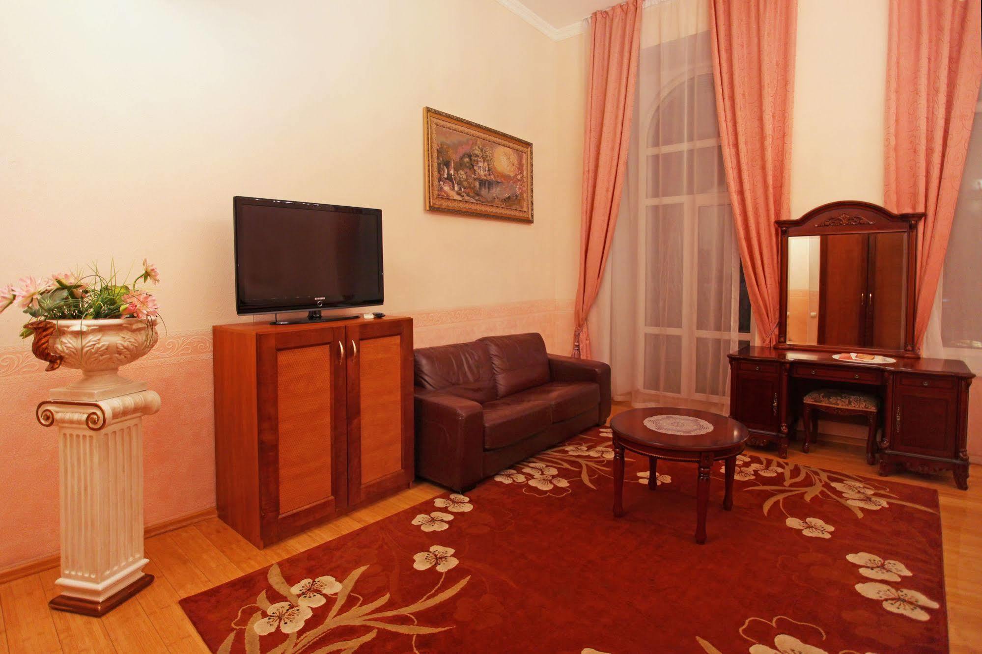 Ekaterina Hotel Odesa Exterior photo
